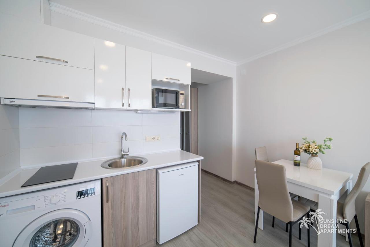 באטומי Sunshine Apartments Orbi Beach Tower מראה חיצוני תמונה